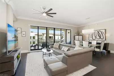 1030 3rd Ave S #517, Naples, FL 34102 - Photo 2