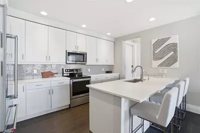 1030 3rd Ave S #517, Naples, FL 34102 - Photo 6
