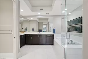 1030 3rd Ave S, Naples, FL 34102 - Photo 12