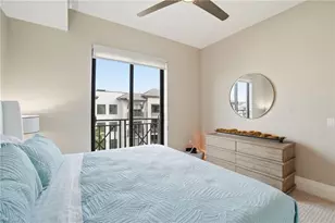 1030 3rd Ave S, Naples, FL 34102 - Photo 16