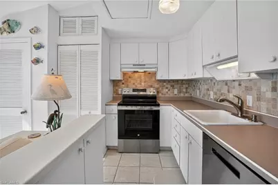 611 Palm Ave #J40, Goodland, FL 34140 - Photo 18