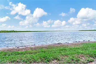 611 Palm Ave #J40, Goodland, FL 34140 - Photo 28