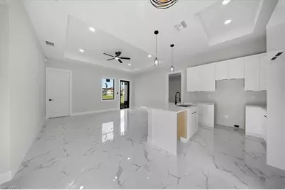 766 Bianca Ave S, Lehigh Acres, FL 33974 - Photo 6