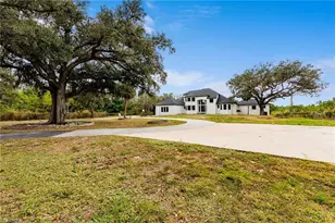 5461 Park Rd, Fort Myers, FL 33908 - Photo 10
