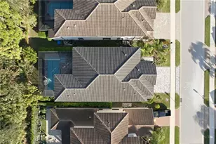 4654 Kensington Cir, Naples, FL 34119 - Photo 36