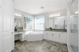 4654 Kensington Cir, Naples, FL 34119 - Photo 20