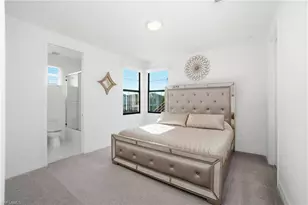 4654 Kensington Cir, Naples, FL 34119 - Photo 22