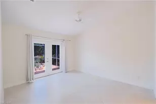 5442 Whitten Dr, Naples, FL 34104 - Photo 14