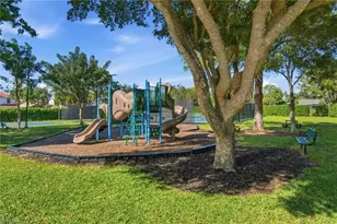 7110 Wild Forest Ct, Naples, FL 34109 - Photo 46