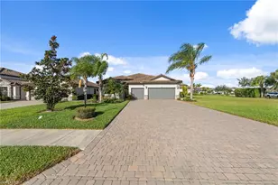 19780 Beverly Park Rd, Estero, FL 33928 - Photo 6