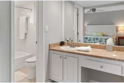 788 Park Shore Dr #B34, Naples, FL 34103 - Photo 14