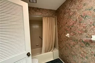 7371 Golf Villa Dr, Fort Myers, FL 33967 - Photo 8