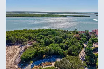 1272 Blue Hill Creek Dr, Marco Island, FL 34145 - Photo 2