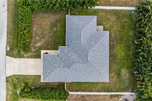 8422 Cardinal Rd, Fort Myers, FL 33967 - Photo 2