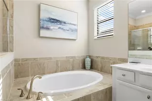 4698 Abaca Cir, Naples, FL 34119 - Photo 18