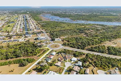 3596 Cape Haze Dr, Rotonda West, FL 33947 - Photo 14