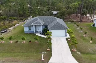 1103 W 13th St, Lehigh Acres, FL 33972 - Photo 2