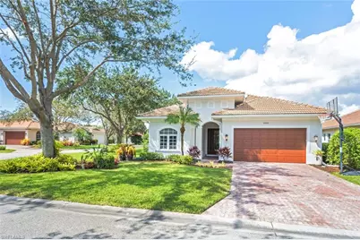 10800 Fieldfair Dr, Naples, FL 34119 - Photo 2