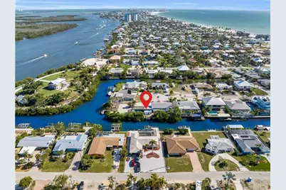 351 Jefferson Ct, Fort Myers Beach, FL 33931 - Photo 2