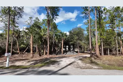 4275 4th Ave NE, Naples, FL 34120 - Photo 32