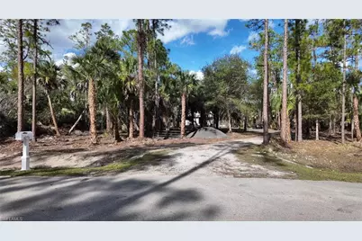 4275 4th Ave NE, Naples, FL 34120 - Photo 24