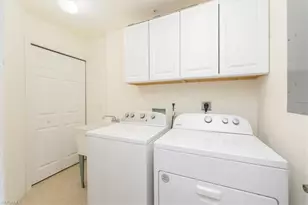 2386 Magnolia Ave, Naples, FL 34112 - Photo 16