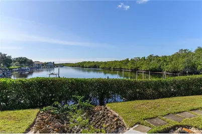 290 Newport Dr #107, Naples, FL 34114 - Photo 28