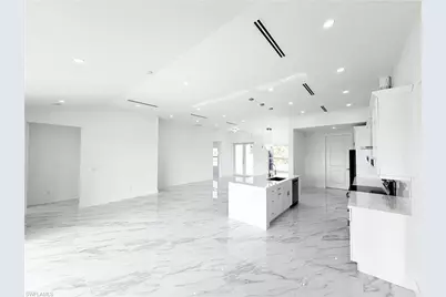 852 Chipley St E, Lehigh Acres, FL 33974 - Photo 6