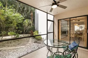 592 Beachwalk Cir, Naples, FL 34108 - Photo 22