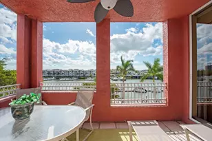 451 Bayfront Pl, Naples, FL 34102 - Photo 2