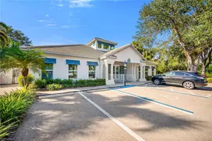 3755 Fieldstone Blvd, Naples, FL 34109 - Photo 42