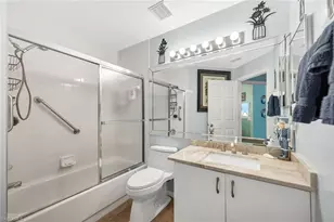 3755 Fieldstone Blvd, Naples, FL 34109 - Photo 22