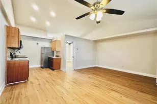 826 Wiggins Pass Rd, Naples, FL 34110 - Photo 10