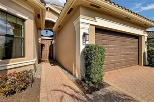 13820 Luna Dr, Naples, FL 34109 - Photo 2