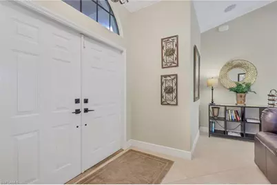 1287 Briarwood Ct, Naples, FL 34104 - Photo 2