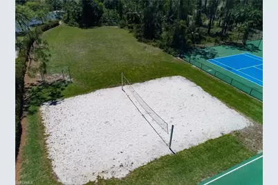 1287 Briarwood Ct, Naples, FL 34104 - Photo 32