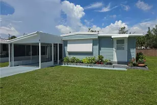 9 Moonstone Cir, Naples, FL 34112 - Photo 1