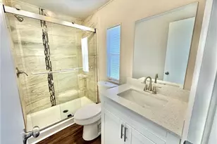 1252 Henderson Creek Dr, Naples, FL 34114 - Photo 16