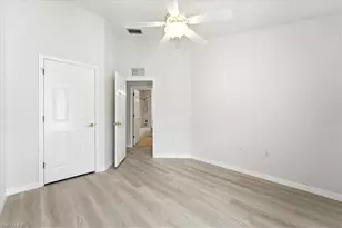 1059 Albany Ct, Naples, FL 34105 - Photo 24