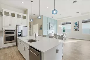 3635 Sapphire Cv Cir, Naples, FL 34114 - Photo 28