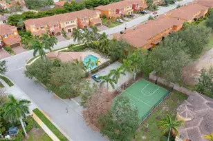 10190 Tin Maple Dr, Estero, FL 33928 - Photo 4