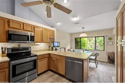 6106 Forest Villas Cir, Fort Myers, FL 33908 - Photo 24