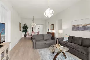 9205 Museo Cir, Naples, FL 34114 - Photo 10