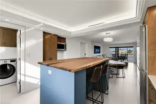 9486 Gulf Shore Dr, Naples, FL 34108 - Photo 16