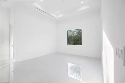 705 16th St NE, Naples, FL 34120 - Photo 12