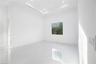 705 16th St NE, Naples, FL 34120 - Photo 12