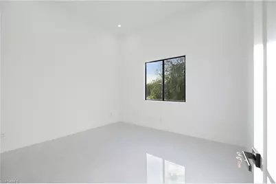 705 16th St NE, Naples, FL 34120 - Photo 14