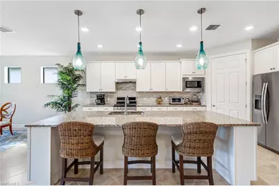 7611 Winding Cypress Dr, Naples, FL 34114 - Photo 8