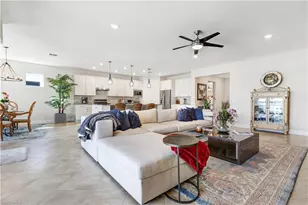 7611 Winding Cypress Dr, Naples, FL 34114 - Photo 4