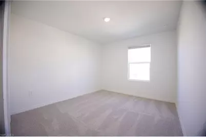 19558 Fairhill Ct, Lehigh Acres, FL 33936 - Photo 34